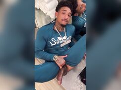 Str8 *BLASIAN* jock shows soles & hole