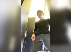 Amateur Video Cock Pop Locker-Room Twink Porn