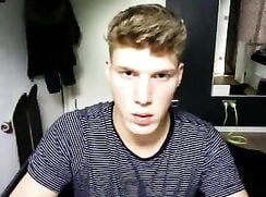 GERMAN LAD ON CAM FINE BOYS PORN